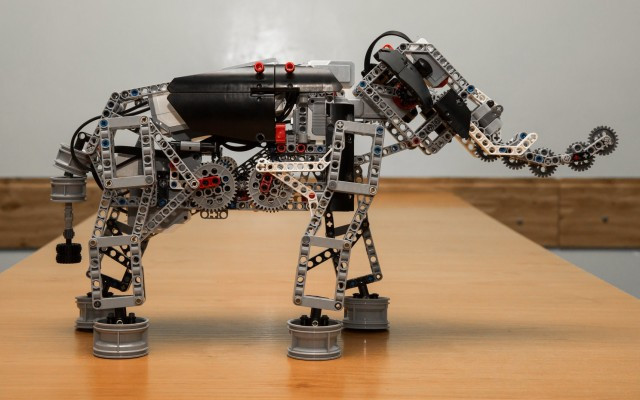 Ferie z techniką w mechaniku [ZDJĘCIA]