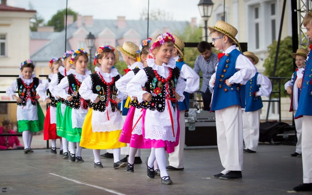 Przedszkolaki z biało-czerwoną [ZDJĘCIA]