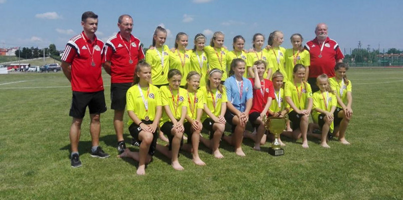 fb.com/AP Sanok