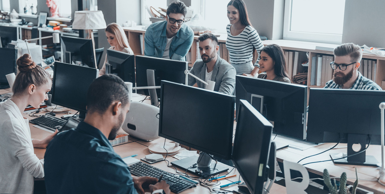 Zatrudnienie nowego pracownika na umowę o pracę – o jakich dokumentach trzeba pami