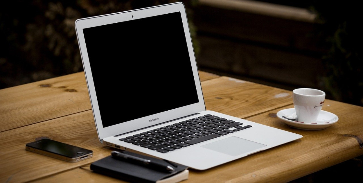 Karta stałego pobytu i karta pobytu – kompleksowe informacje