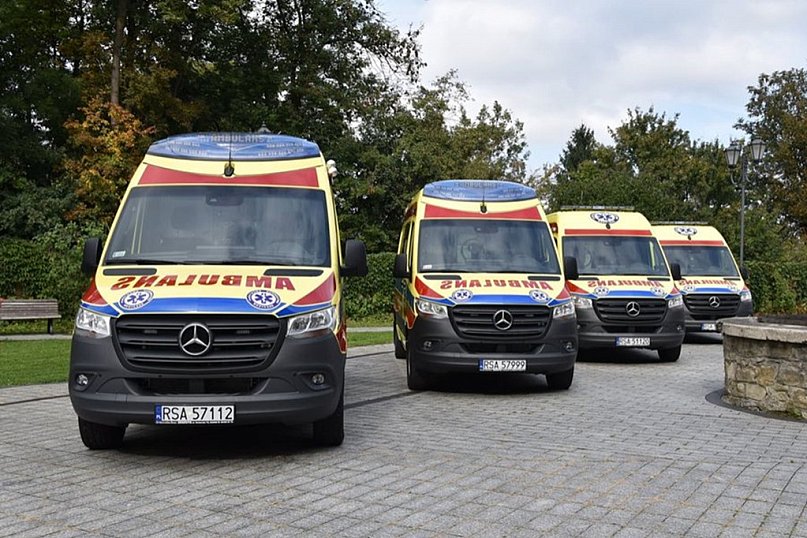 Ambulanse w Bieszczadzkim Pogotowiu Ratunkowym