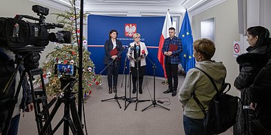 Wojewoda przeciwna zamknięciu oddziałów w szpitalu w Ni-36757