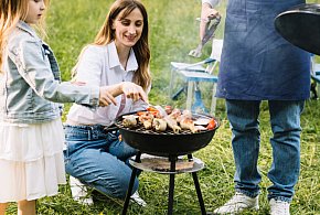 Czy 2 maja to dzień wolny od pracy? Jak działają sklepy i urzędy?-37493