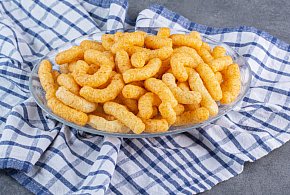 Popularne chrupki mogą Ci zaszkodzić. GIS alarmuje po kontroli-38698