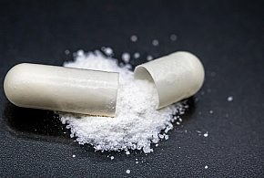 Salmonella w popularnym suplemencie. „Nie należy spożywać”-38818