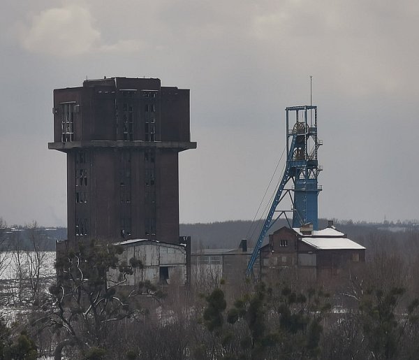 Pięcioletnie urlopy i nawet 170 tys. zł odprawy. Zmiany dla dużej grupy-38344