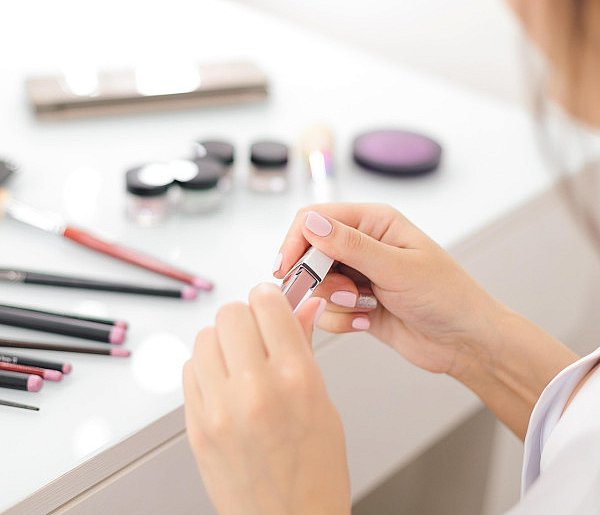 Nie używaj tych kosmetyków. GIS ostrzega przed produktami-38912