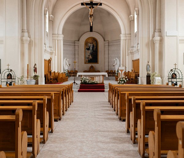 Miliony na Kościół w 2026 roku. Państwo co roku dokłada do duchownych-39069