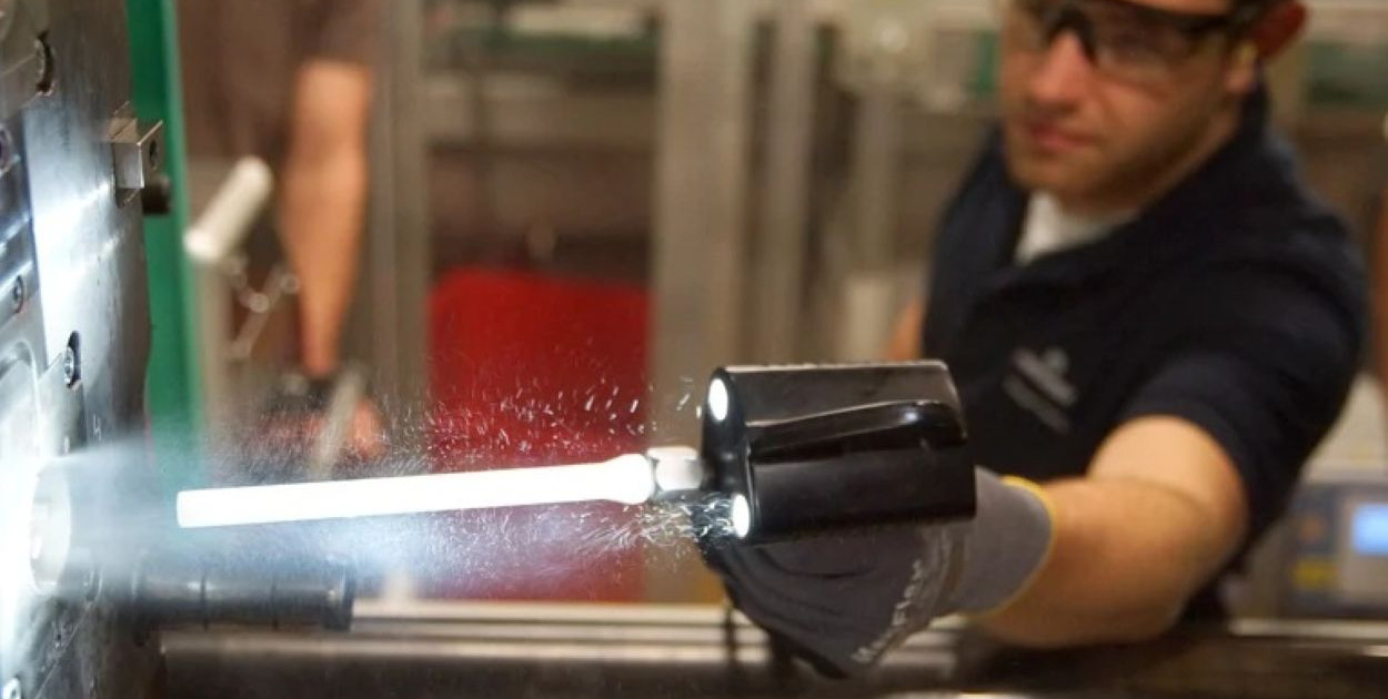 Na czym polega czyszczenie suchym lodem i dlaczego jest skuteczne?