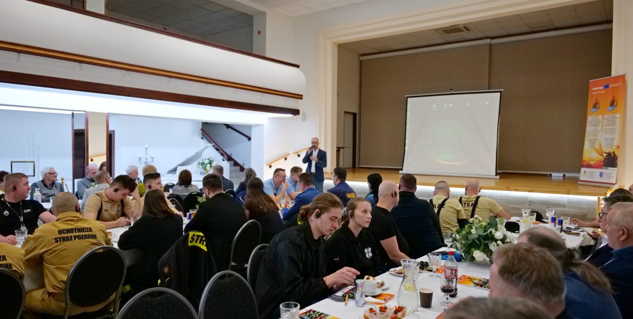 Konferencja zamykająca wspólny projekt Gminy Sanok i Sacurov „Gaszą i Ratują”